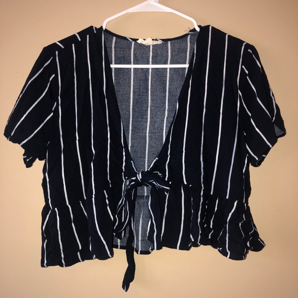 L.A. Hearts Navy Tie Front Crop Top